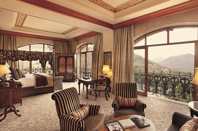  The luxurious King Suite at Sun City
