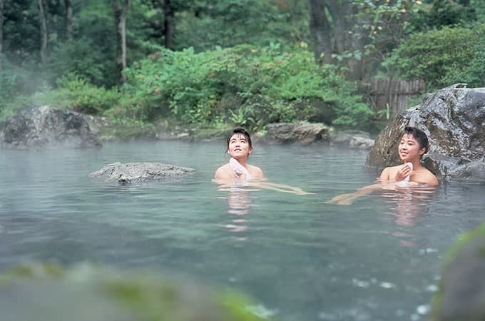 Tokyo embraces the hot spring culture