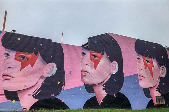 'Three Bowie Sisters' by artist Lisa King. Photo: @pottershoteltoowoomba via Instagram