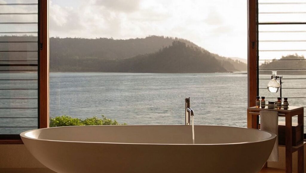 Qualia, breathtaking baths with a view in Australia