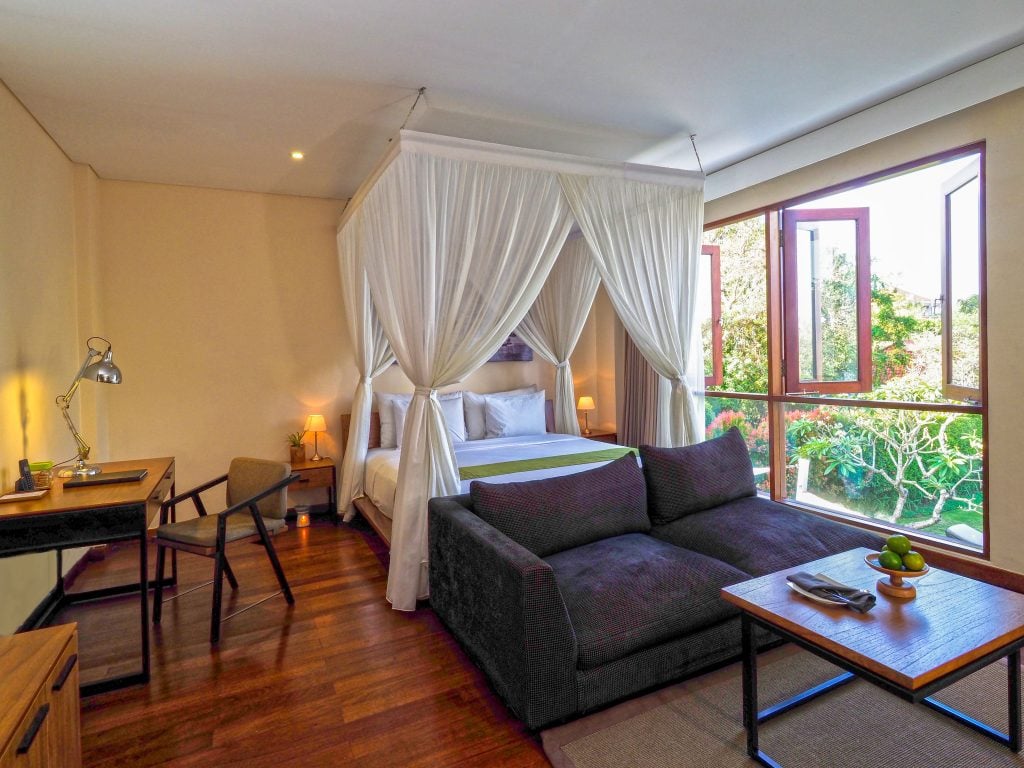 The-Samata-Sanur-Bali-spa-suite-interior