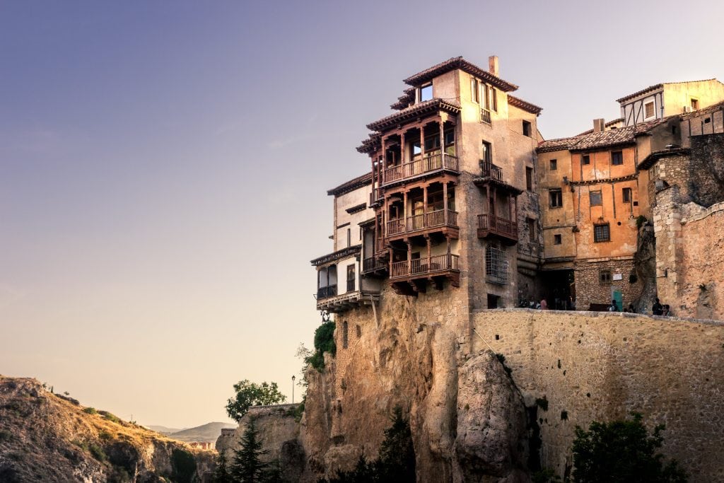 Europe-Cuenca-Spain-houses-or-buildings-built-on-the-edge-of-a-cliff