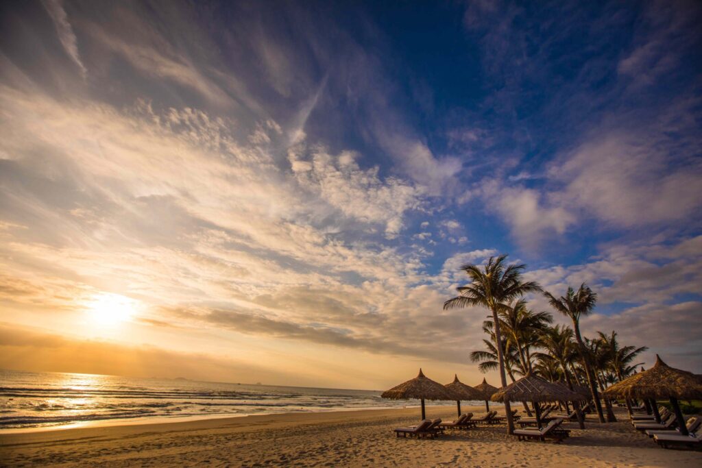 The-Anam-Cam-Ranh-Morning-Mood-Beach-sunrise