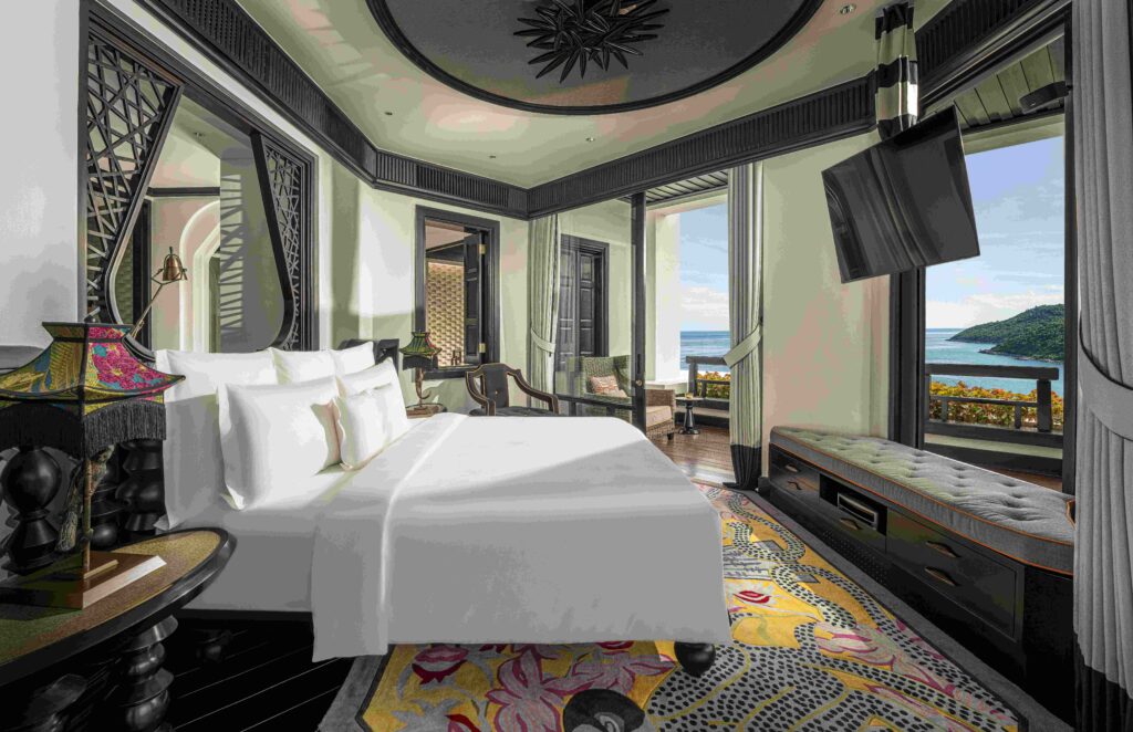 InterContinental-Danang-Sun-Peninsula-Resort-Terrace-Suites-offer-ample-living-space