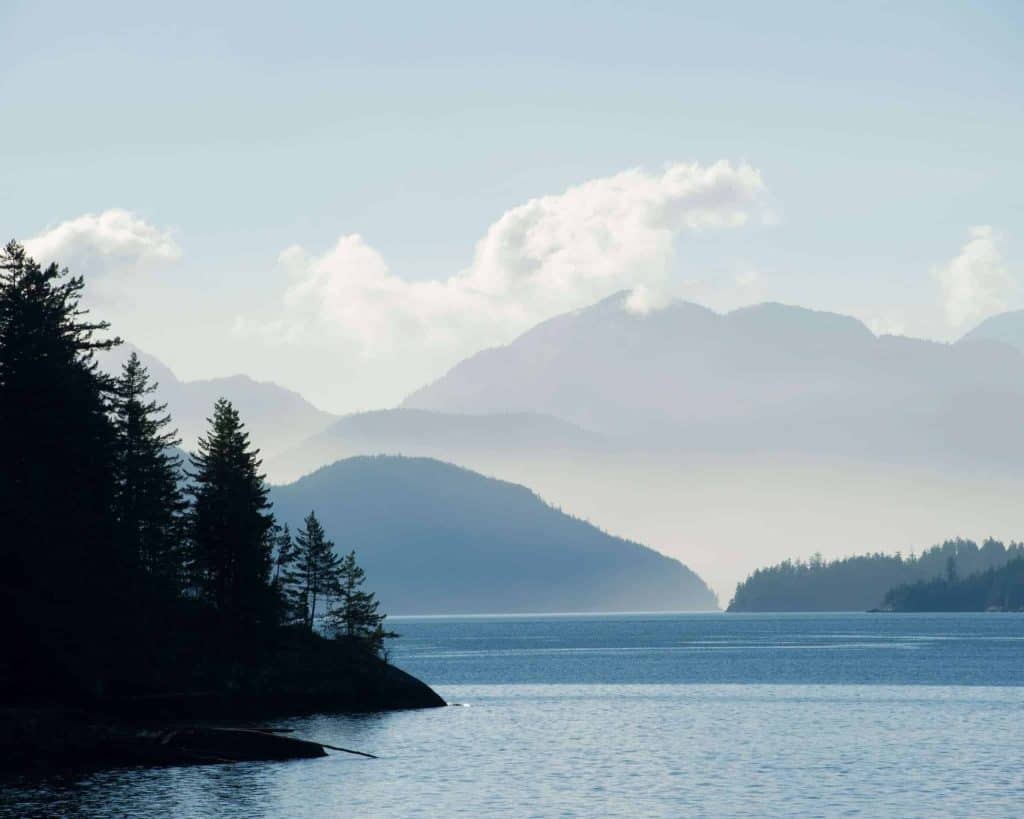 Howe-Sound-British-Columbia-Canada