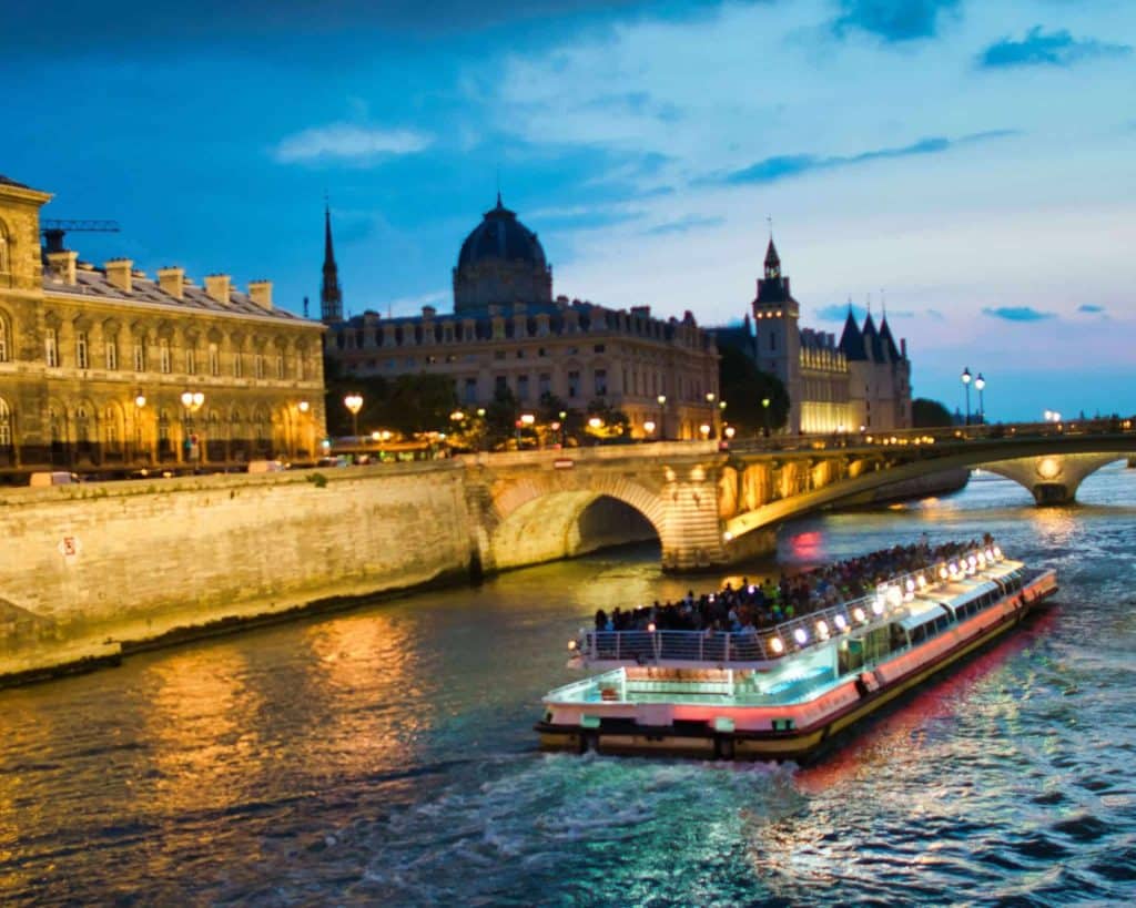 Seine-River-cruise