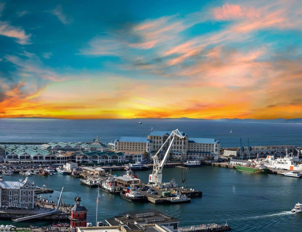 V&A-waterfront-and-harbour-at-sunset-in-Cape-Town-South-Africa
